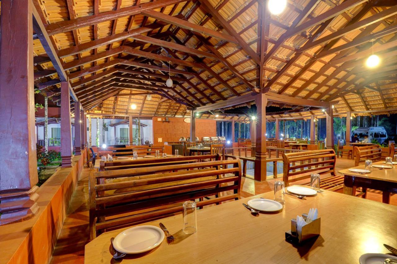 Ezzenza Areca Resort Мадікері Екстер'єр фото