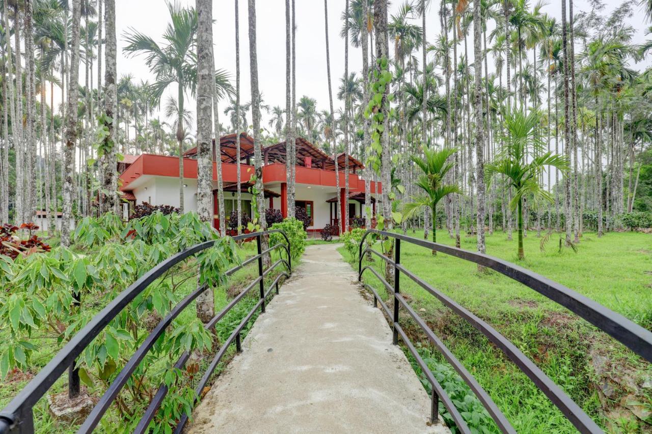 Ezzenza Areca Resort Мадікері Екстер'єр фото